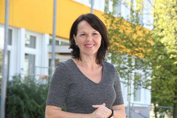 OLin MS Bettina Reisenhofer